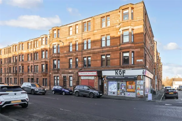 Dumbarton Road, Yoker, Glasgow, G14