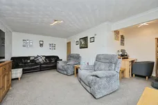 Walnut Walk, Marham