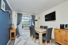 Walnut Walk, Marham