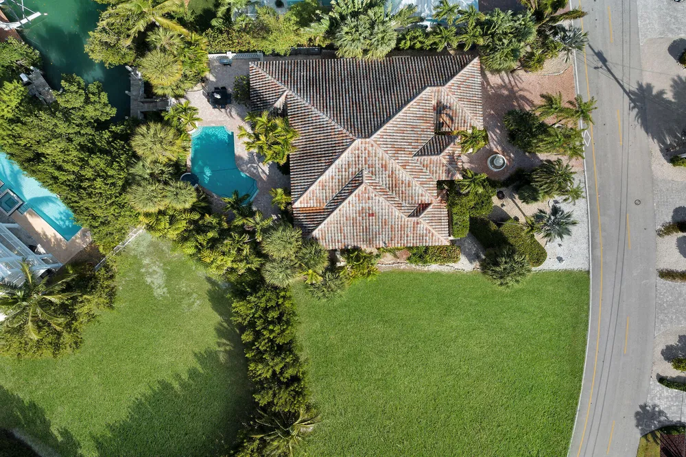 125 13th St, Key Colony Beach, FL 33051