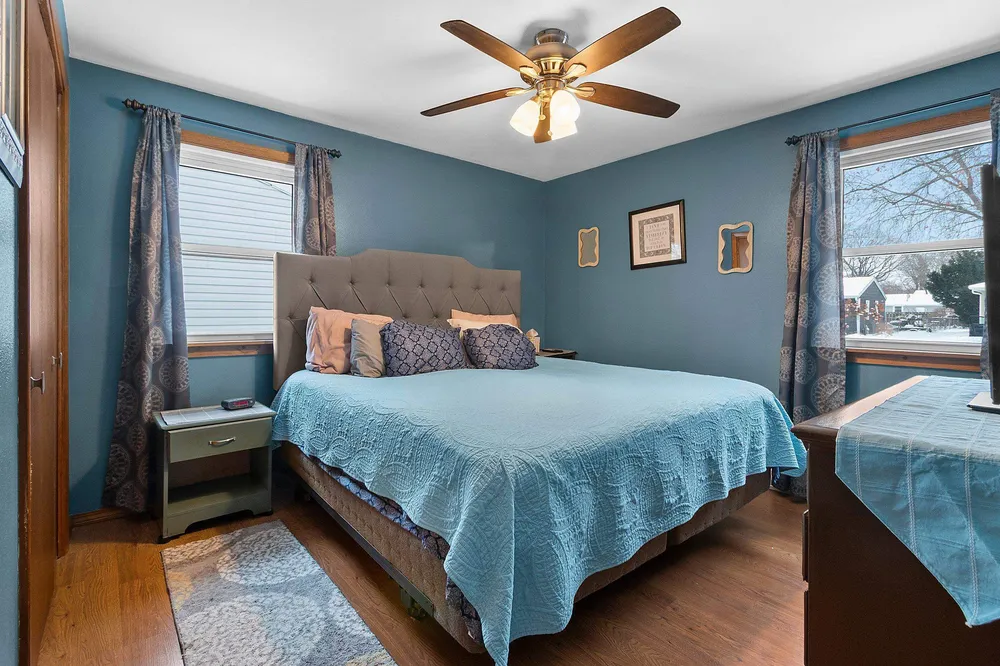 335 Conover Dr, Green Bay, WI 54303