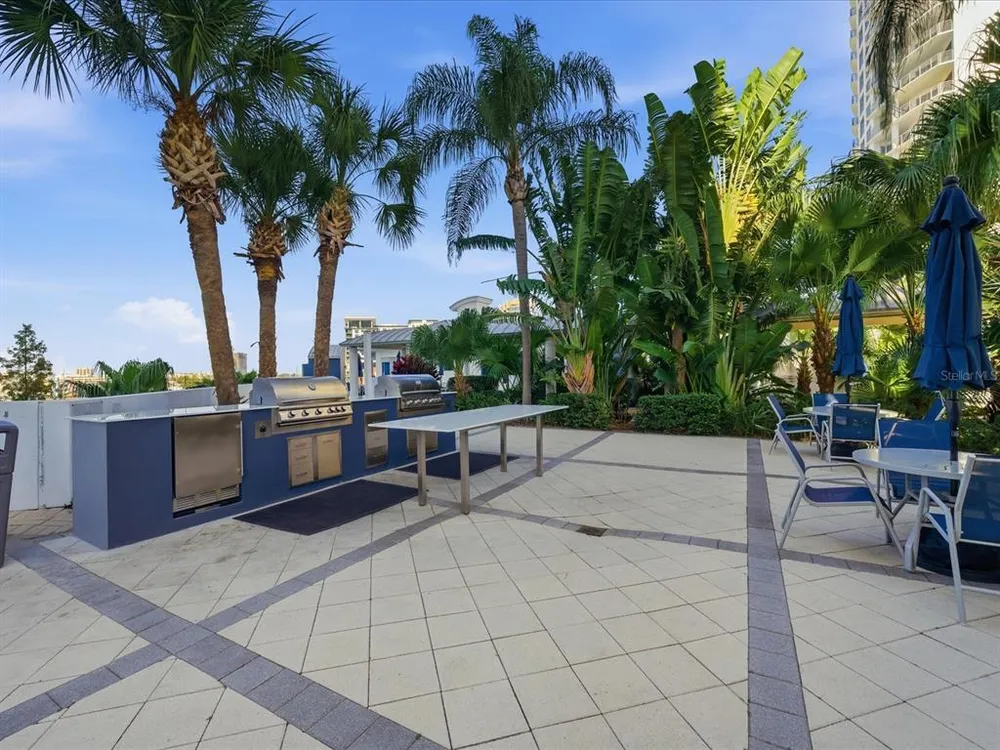 1209 E Cumberland Ave, Tampa, FL 33602