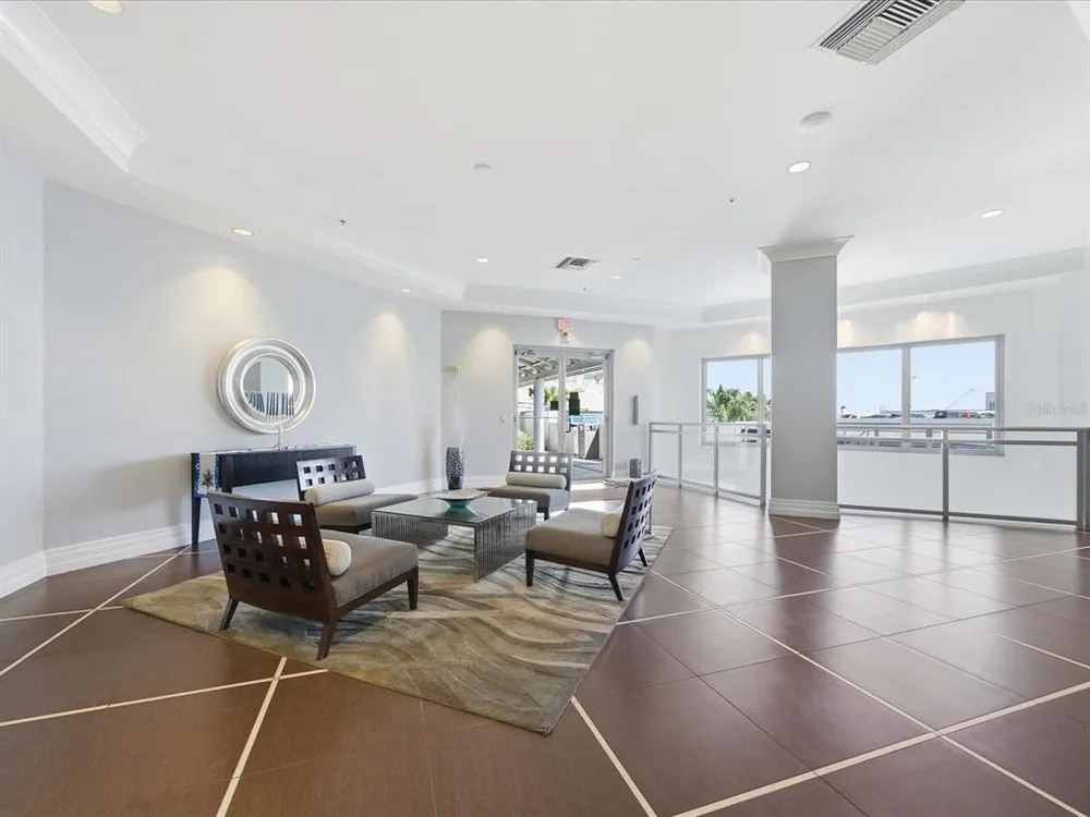 1209 E Cumberland Ave, Tampa, FL 33602