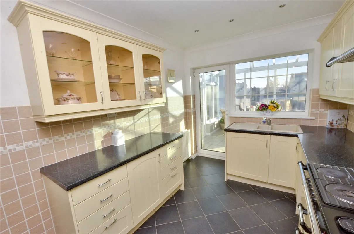 Oakhurst Road, West Moors, Ferndown, Dorset, BH22