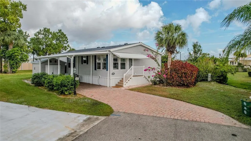 2100 Kings Hwy, Port Charlotte, FL 33980