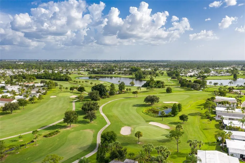 2100 Kings Hwy, Port Charlotte, FL 33980