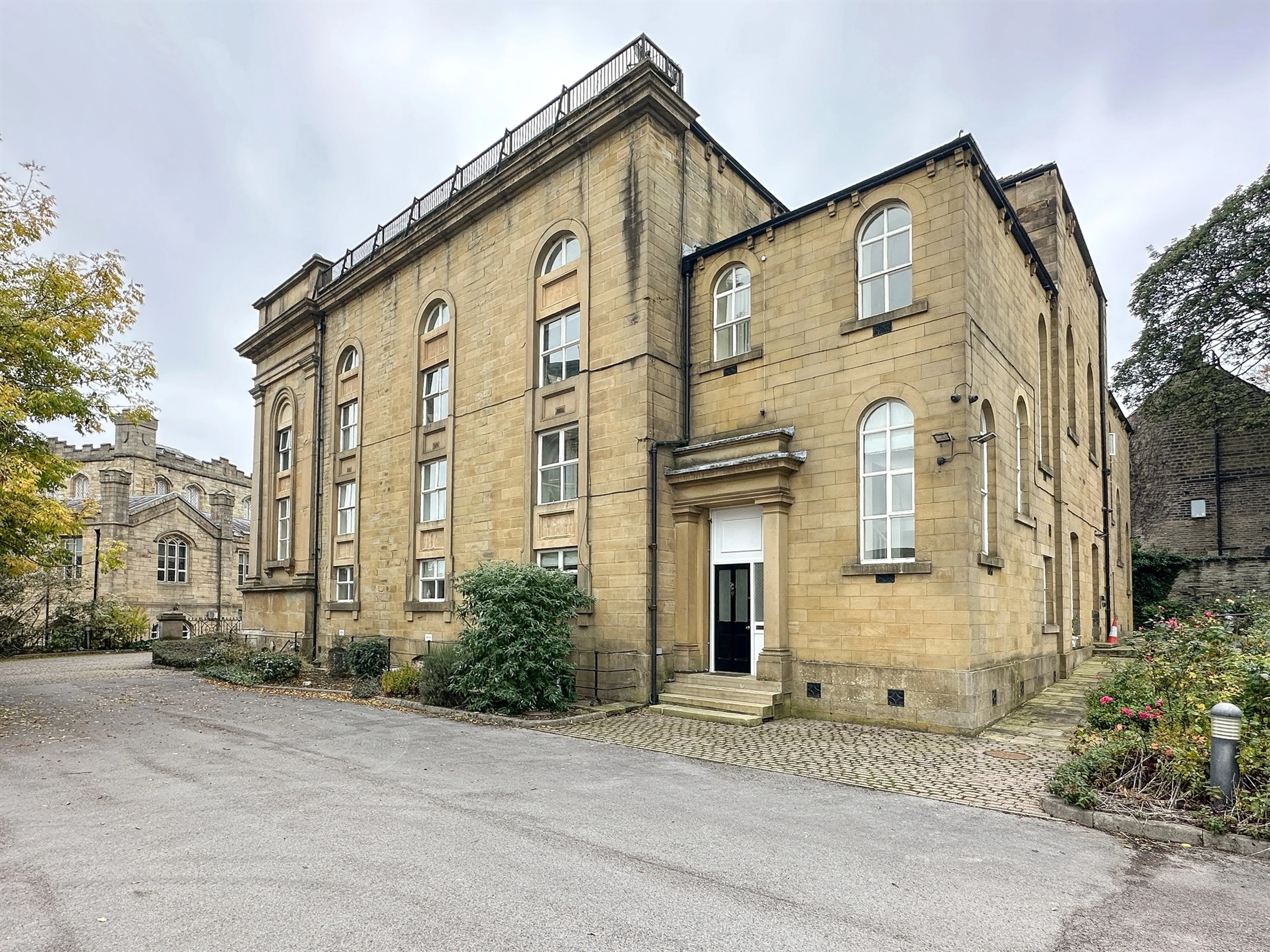Property at Highfields Road, Huddersfield