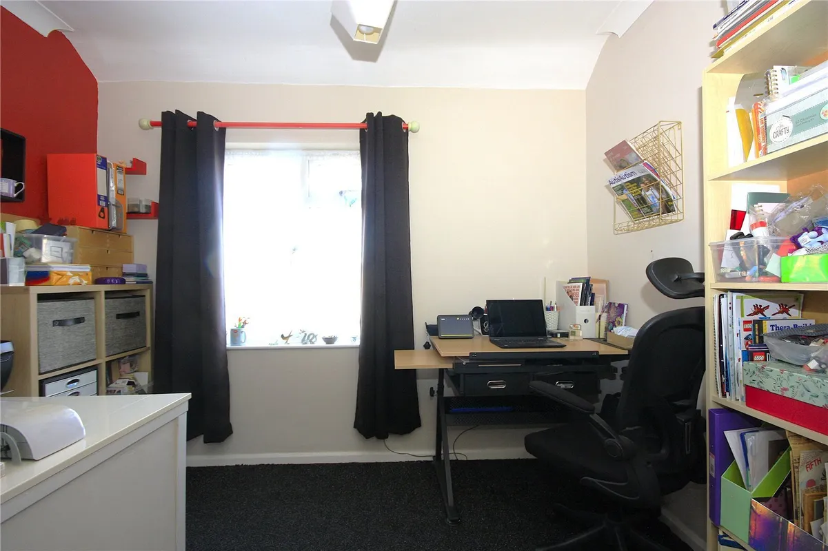 Nutley Road, Havant, Hampshire, PO9