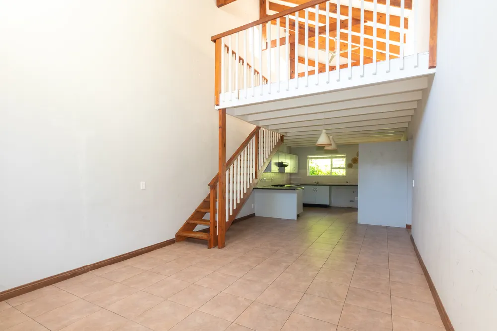South Africa, Gauteng, Ferndale, Main Avenue, 220