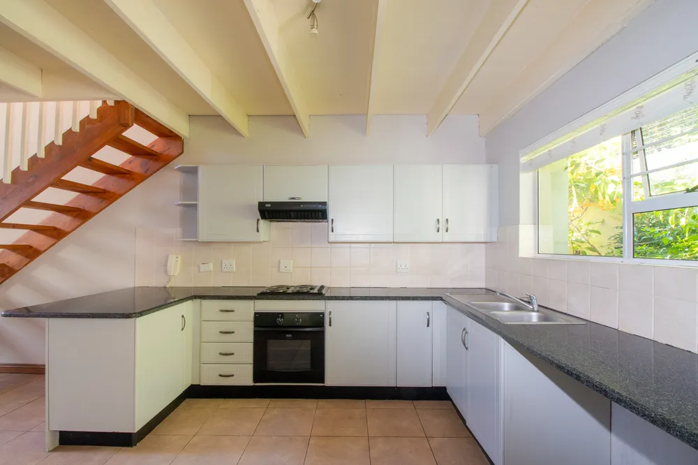 South Africa, Gauteng, Ferndale, Main Avenue, 220