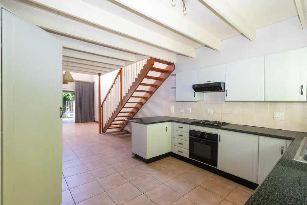 South Africa, Gauteng, Ferndale, Main Avenue, 220