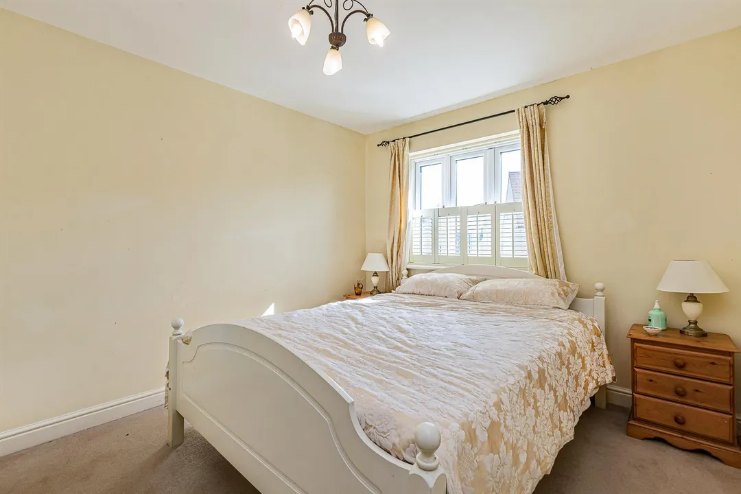 https://mr0.homeflow-assets.co.uk/files/photo/image/46308/9783/_x_/FIlayxUzDE2onLmde93fhA.jpg