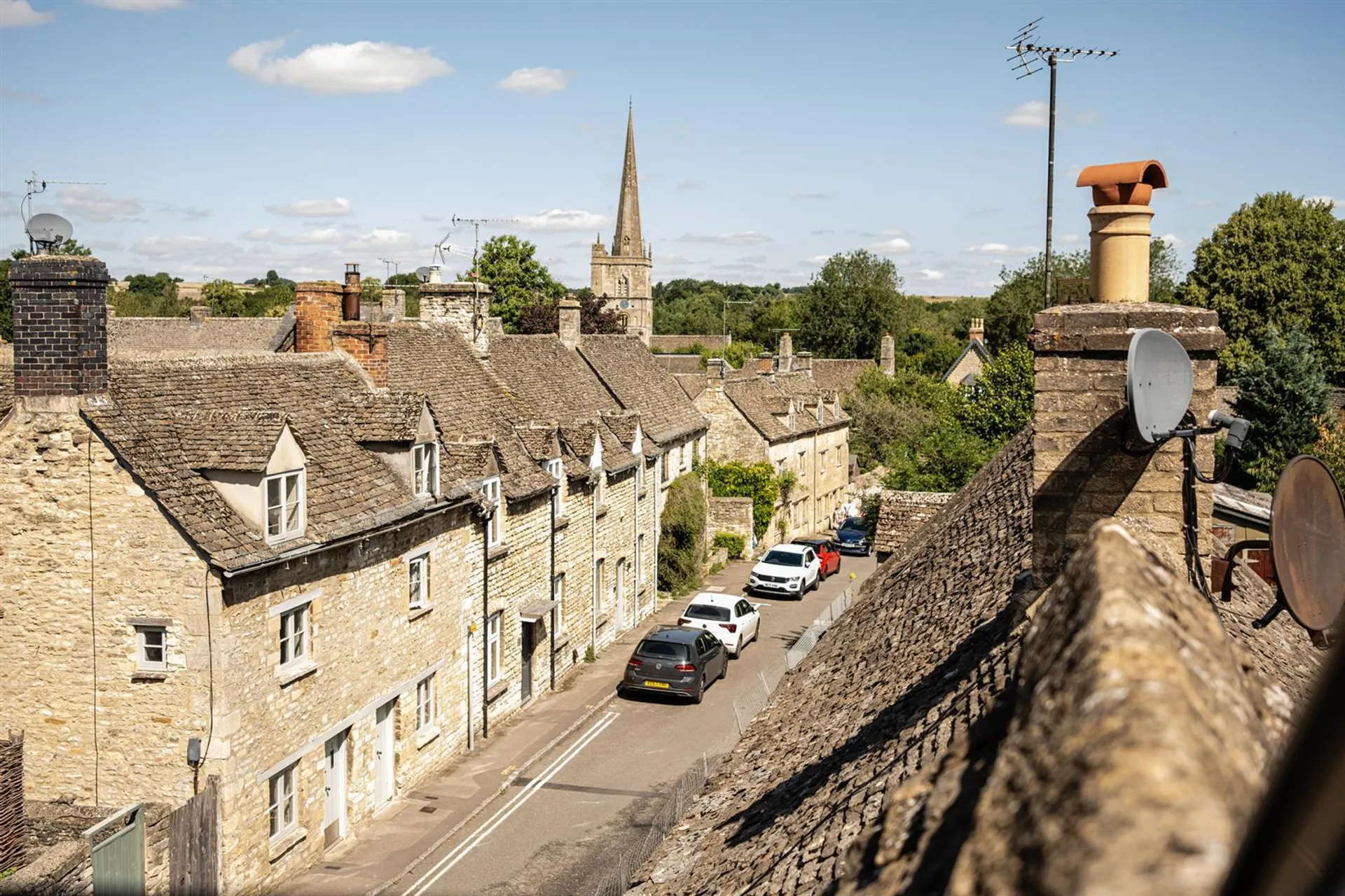 Property photo top 2