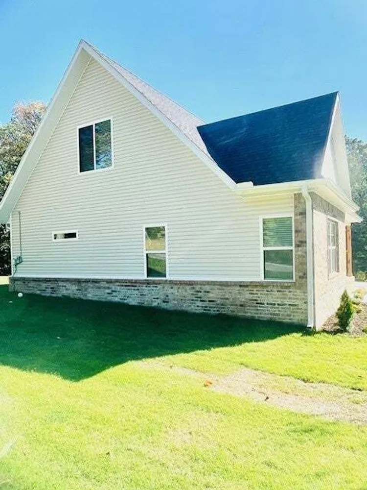 1 Kirkcudbright Dr, Bella Vista, AR 72715