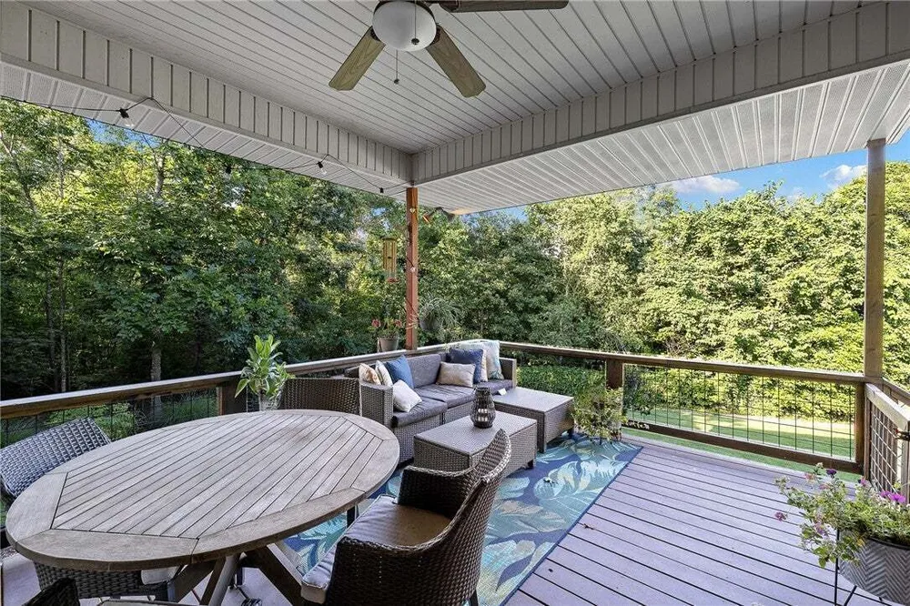 6 Leawood Pl, Bella Vista, AR 72715