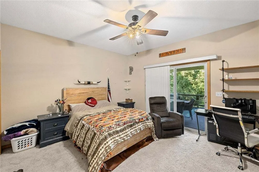 6 Leawood Pl, Bella Vista, AR 72715