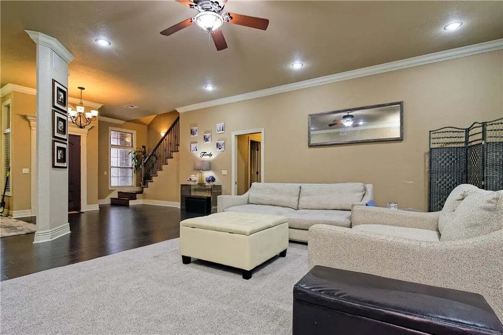 2680 Charismatic Ave, Springdale, AR 72762