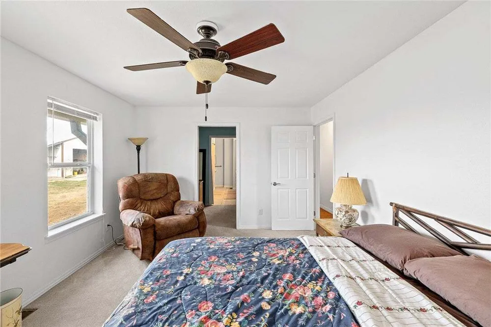660 Pendergraft Rd, Noel, MO 64854
