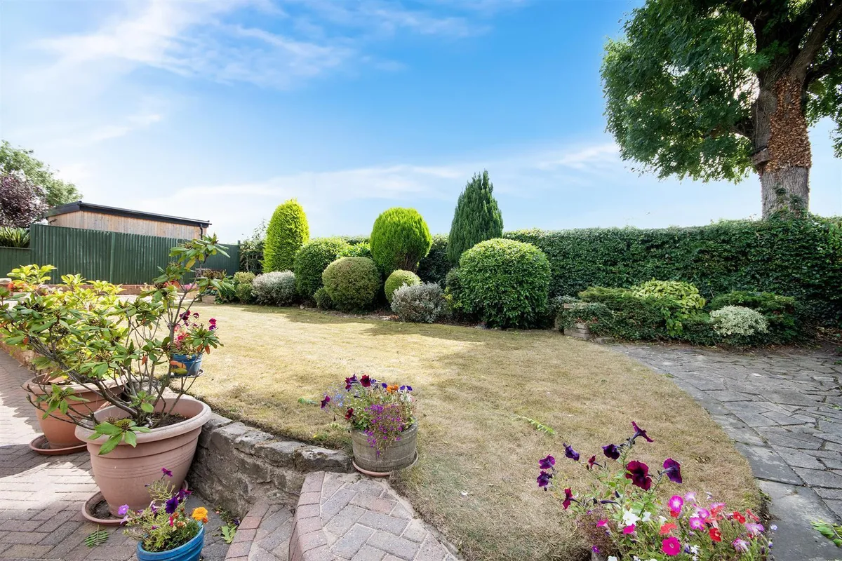 Garden Lane, Ravenfield, Rotherham