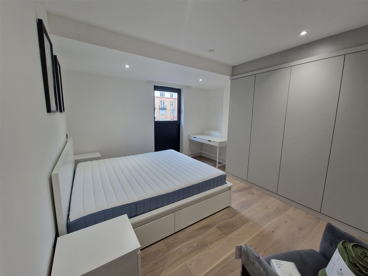 351a Rotherhithe Street, London Image 9