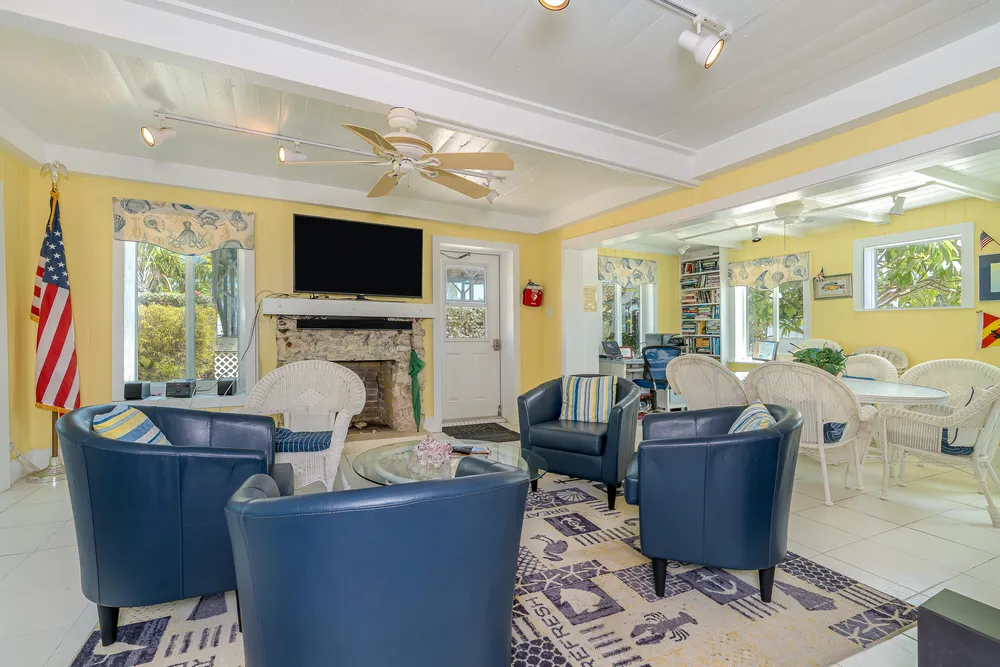 1466 Overseas Hwy, Marathon, FL 33050