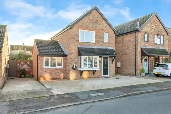 Lime Tree Avenue, WYMONDHAM, Norfolk,..., Norfolk