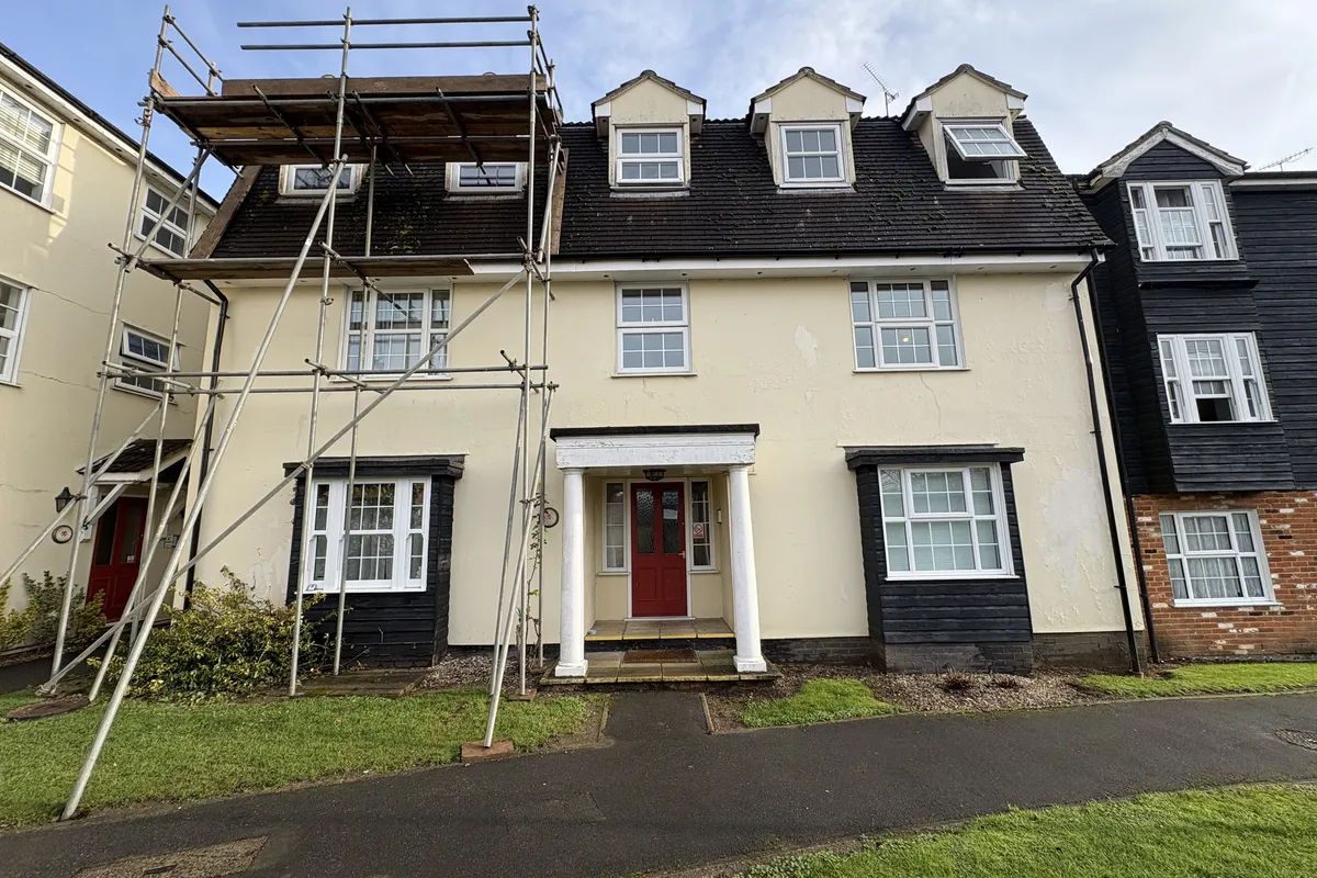 Red Lion Court, BISHOP'S STORTFORD