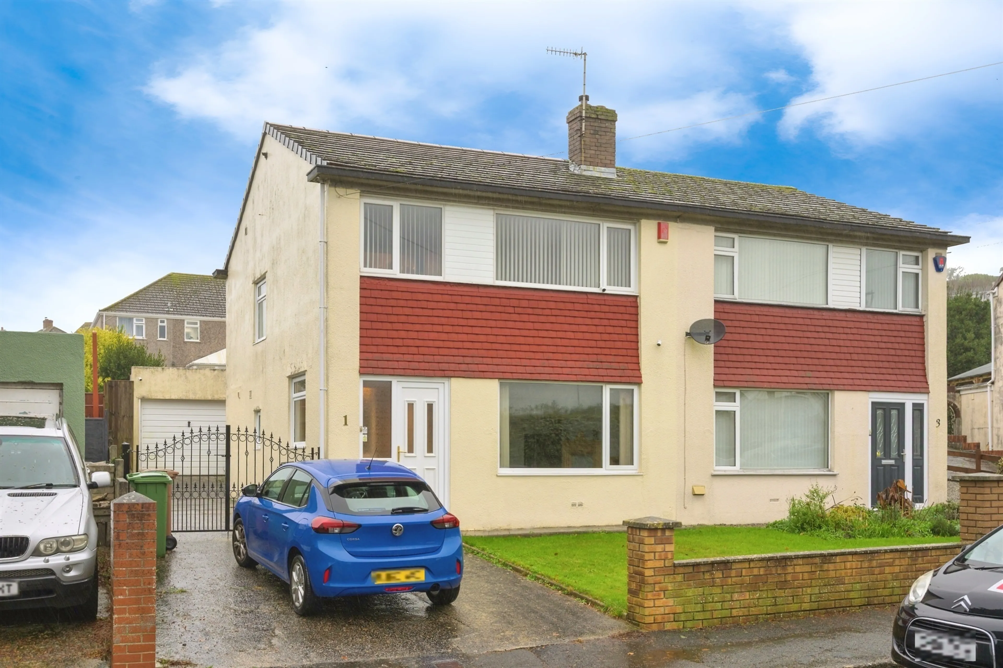 Property photo 0