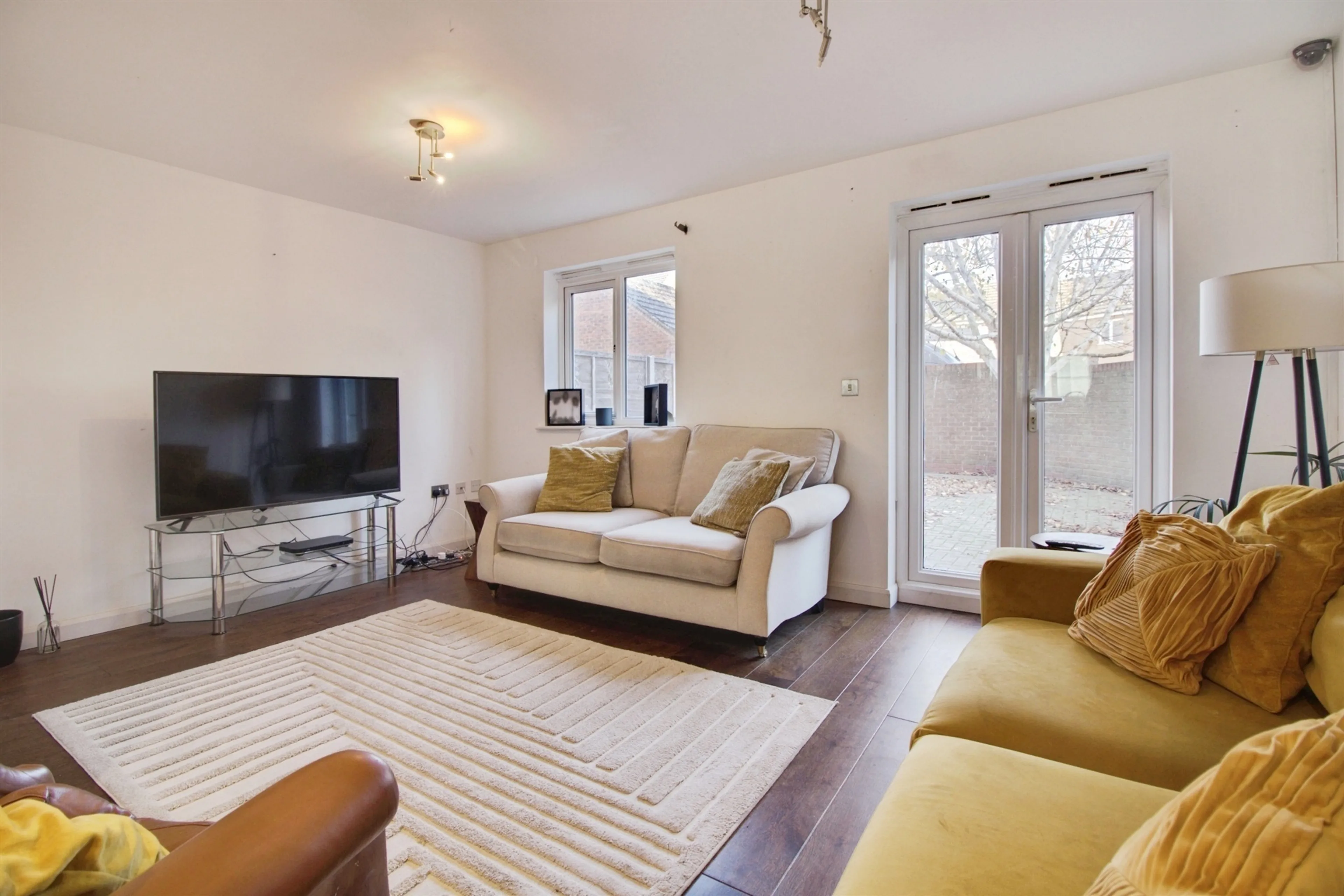Property at Eddington Crescent, WELWYN GARDEN CITY