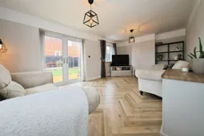 Meres Road, Halesowen