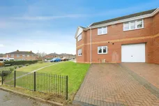 Meres Road, Halesowen