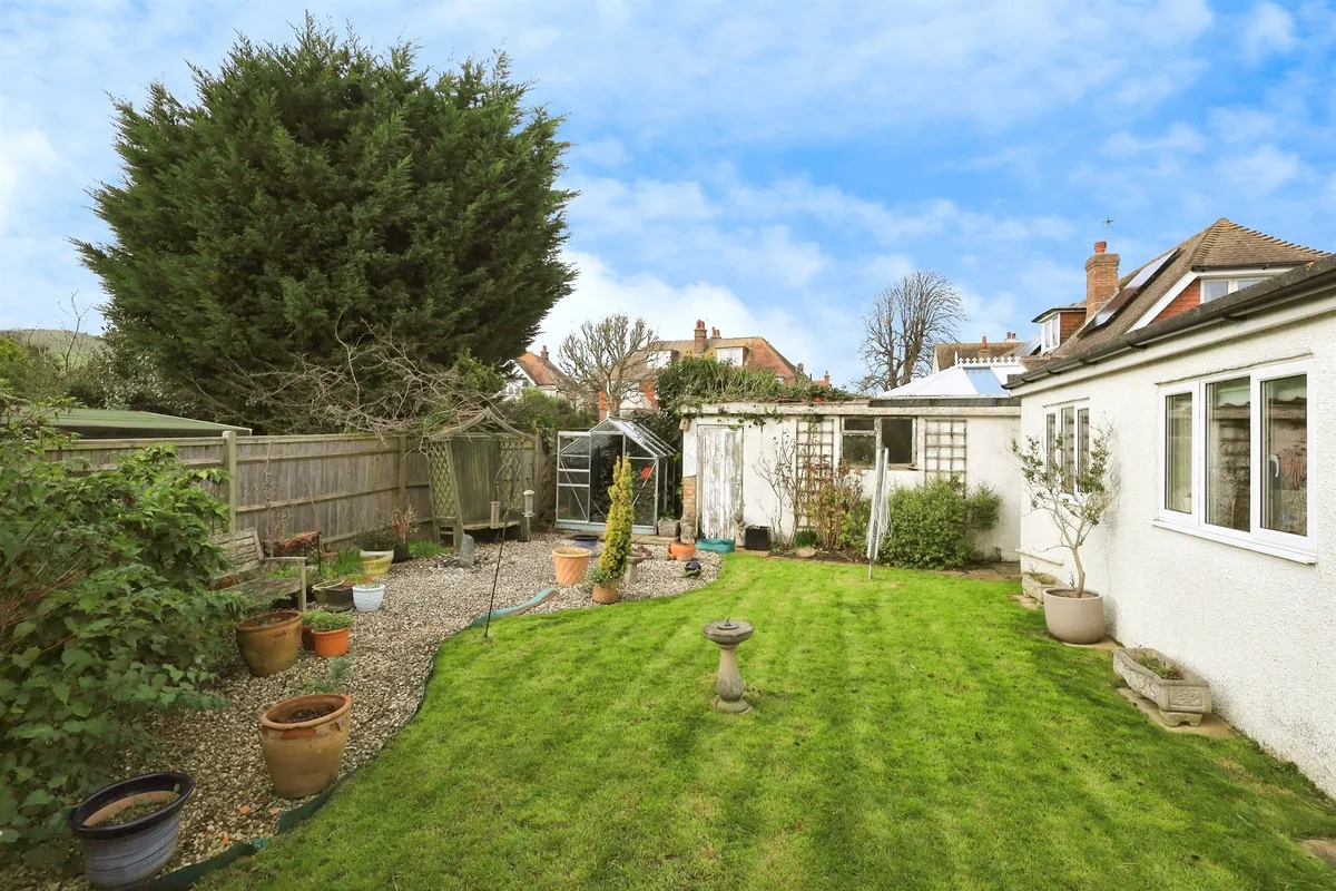Lodge Avenue, Eastbourne