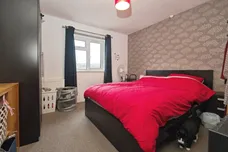 Maes Yr Awel, Pontypridd