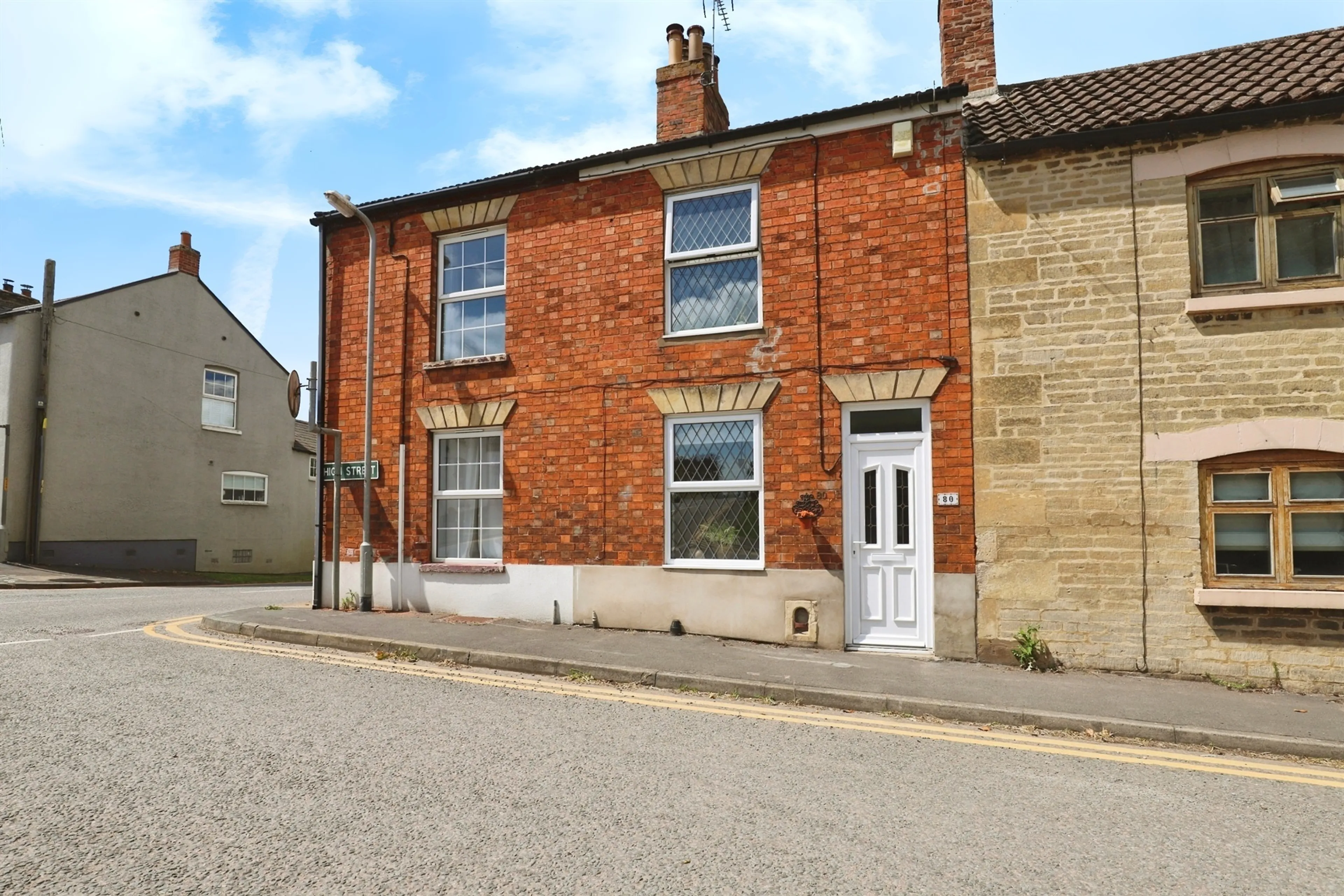 Property photo 0