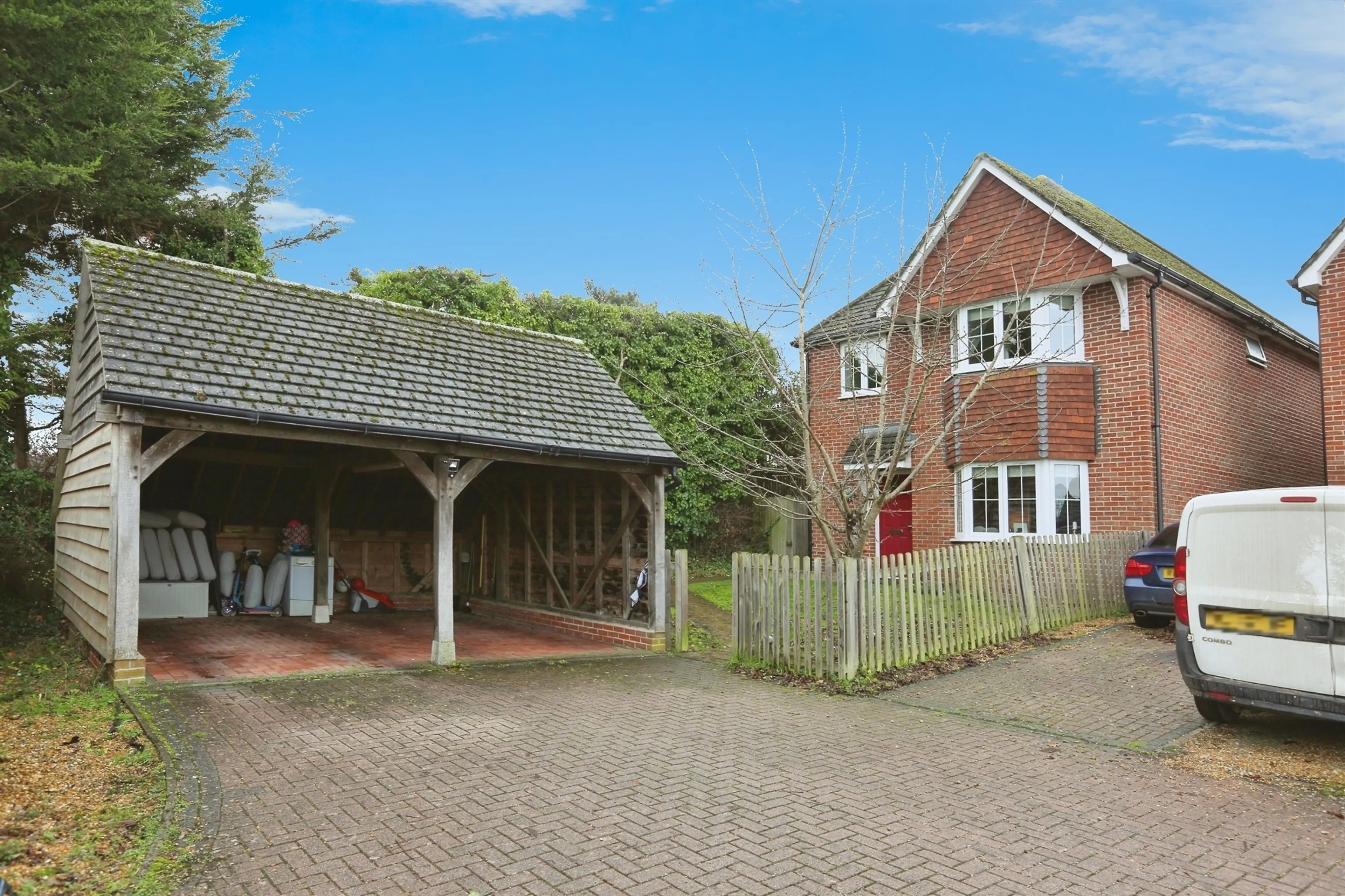 Property photo 0