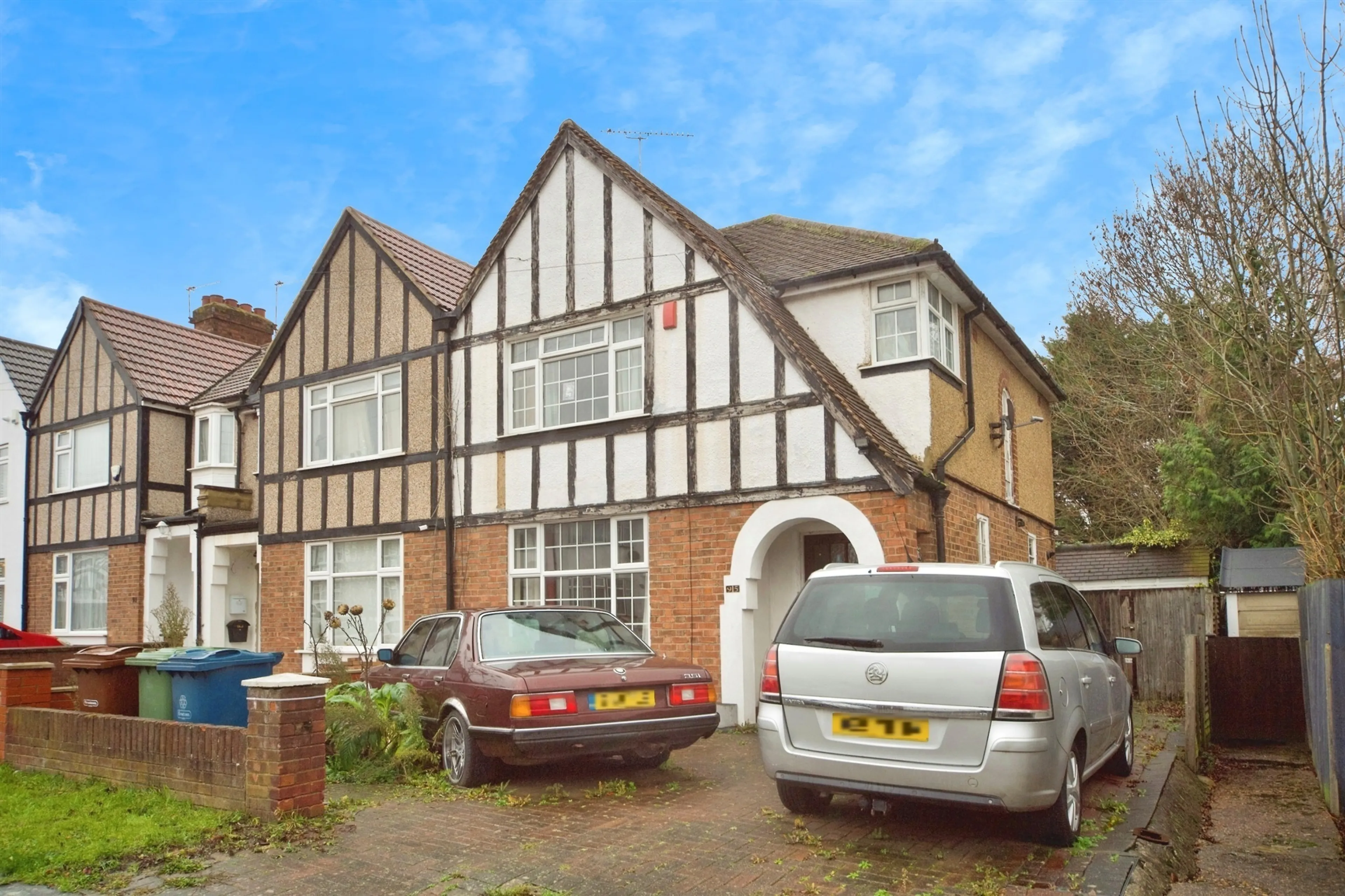 Property photo 0