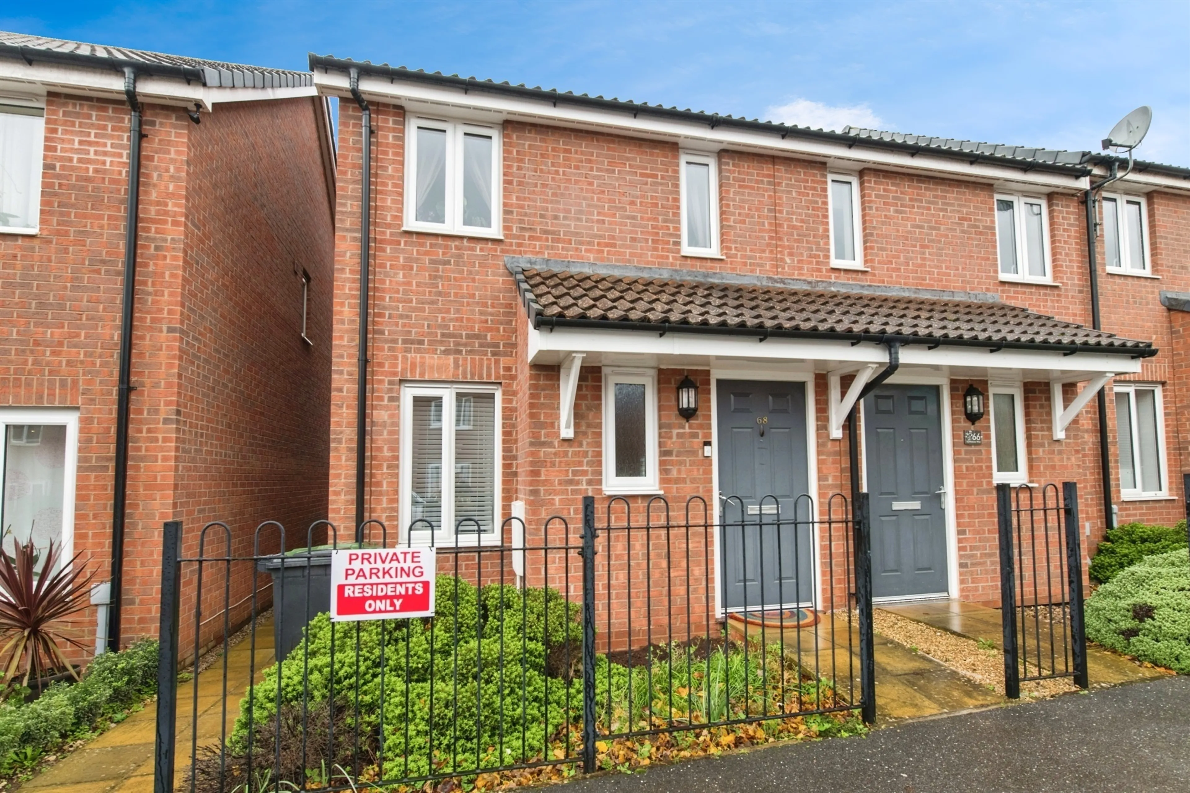 Property photo 0