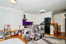 Farncombe Road, Worthing