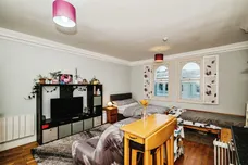 Farncombe Road, Worthing