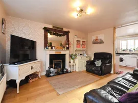 The Gables, Ongar thumb 3