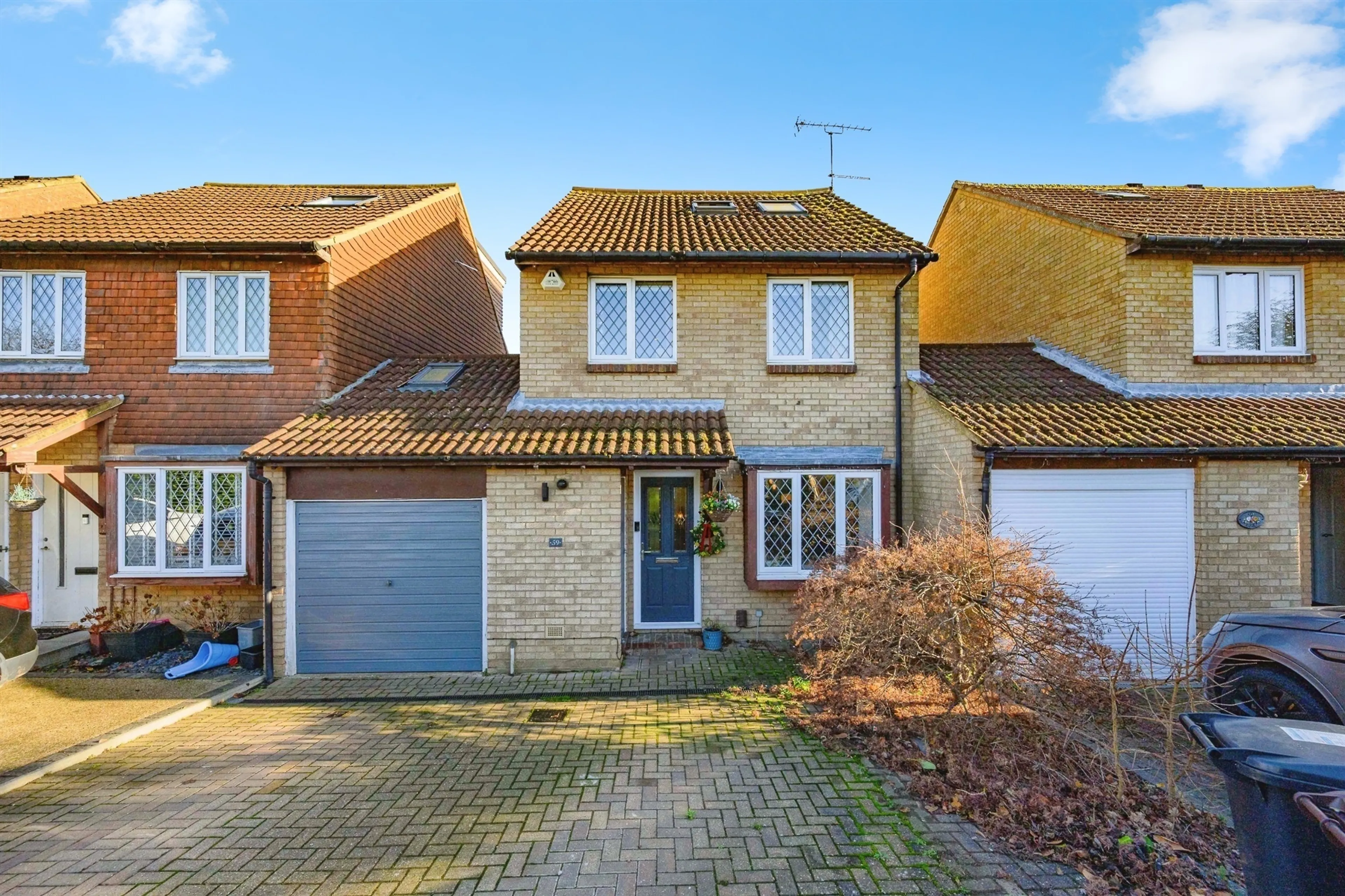 Property photo 0