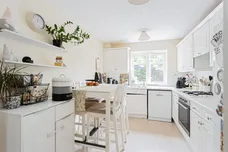 Foxglove Close, Burgess Hill