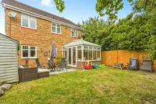 Foxglove Close, Burgess Hill