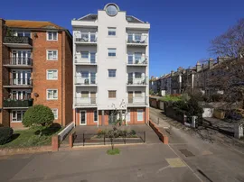 The Avenue, Eastbourne photo