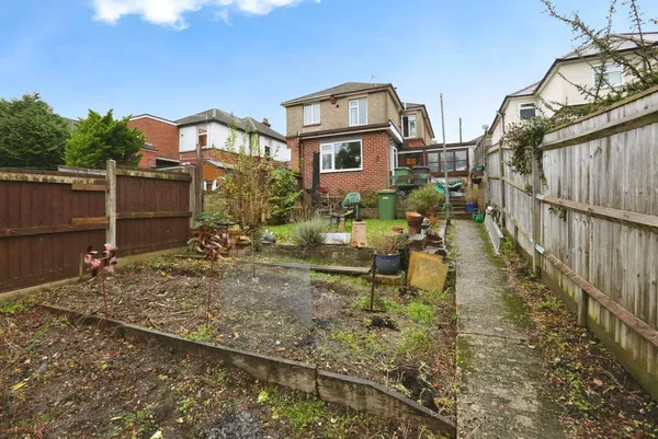 Portsmouth Road, Bursledon, Southampt...