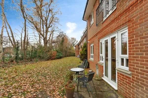 Balmoral Drive, Camberley, Surrey, GU16
