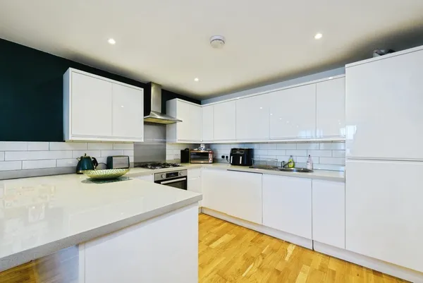 London Road, SUTTON, Surrey, SM3