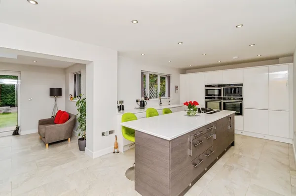 Heathfield Croft, Cannock, Staffordsh...