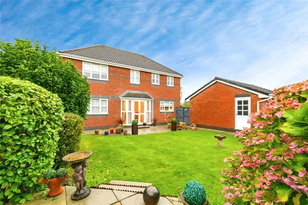 Newham Drive, Bury, Greater Mancheste...