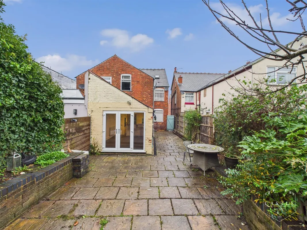 Mount Road, Hinckley
